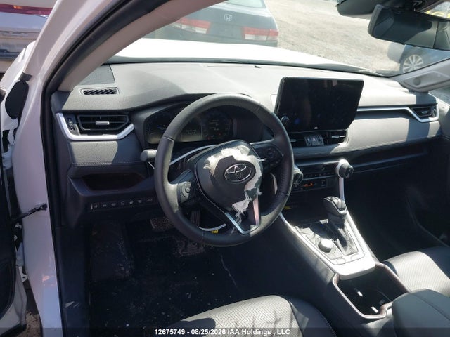 Toyota Rav4 Limited 2025 2T3D1RFV4SW584794 Image 18