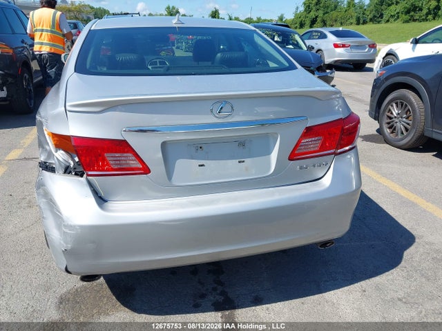 12675753 :رقم المزاد ، JTHBK1EG2B2452987 vin ، 2011 Lexus Es 350 350 مزاد بيع