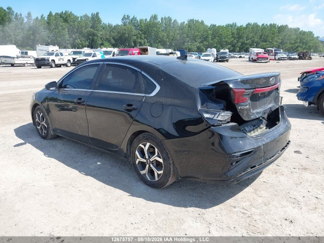 KIA Forte 2021 3KPF54AD5ME344442 Image 3