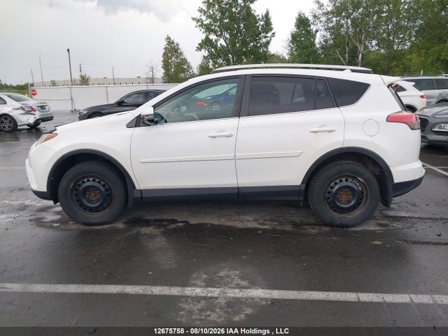 2T3WFREV5GW234898 Toyota Rav4 Xle