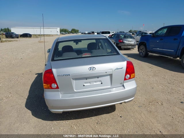 2005 Hyundai Accent Gl მანქანა იყიდება აუქციონზე, vin: KMHCG45C45U654921, აუქციონის ნომერი: 12675831