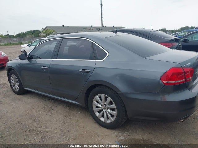Продажа на аукционе авто 2014 Volkswagen Passat S, vin: 1VWAH7A34EC011763, номер лота: 12675850