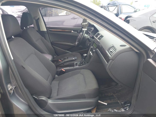 Продажа на аукционе авто 2014 Volkswagen Passat S, vin: 1VWAH7A34EC011763, номер лота: 12675850