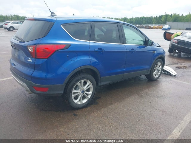 2019 Ford Escape Se მანქანა იყიდება აუქციონზე, vin: 1FMCU0GD4KUC11977, აუქციონის ნომერი: 12675872