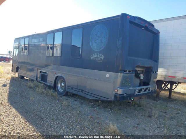 Aukcja sprzedaży 2002 Freightliner Chassis X Line Motor Home, vin: 4UZAAHAK12CJ85611, numer aukcji: 12675875