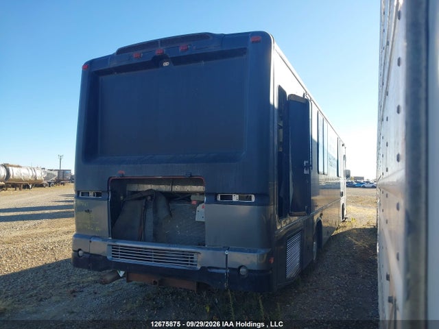 Aukcja sprzedaży 2002 Freightliner Chassis X Line Motor Home, vin: 4UZAAHAK12CJ85611, numer aukcji: 12675875