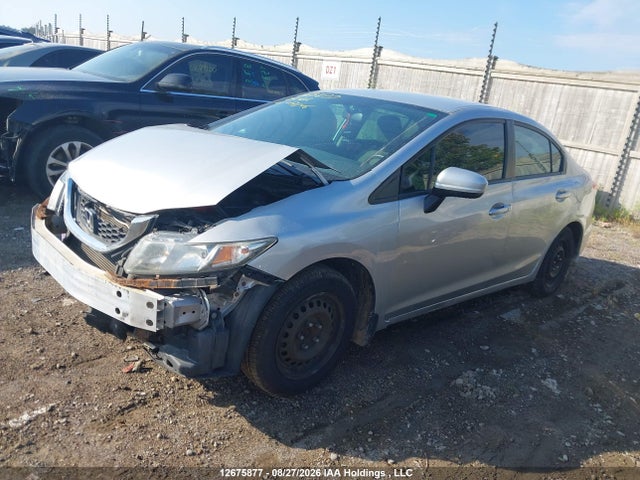Honda Civic 2015 2HGFB2F48FH058146 Image 2