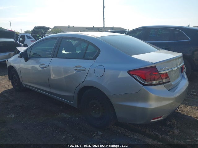 Honda Civic 2015 2HGFB2F48FH058146 Image 3