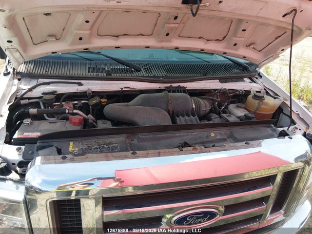 Ford Econoline E450 Super Duty Cutwy Van 2016 1FDWE4FL2GDC29167 Image 10