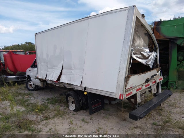 Ford Econoline E450 Super Duty Cutwy Van 2016 1FDWE4FL2GDC29167 Image 3
