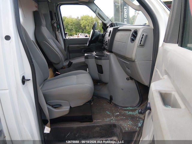 Ford Econoline E450 Super Duty Cutwy Van 2016 1FDWE4FL2GDC29167 Image 5
