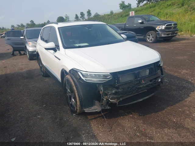2024 Volkswagen Tiguan Comfortline მანქანა იყიდება აუქციონზე, vin: 3VVMB7AX3RM152446, აუქციონის ნომერი: 12675900