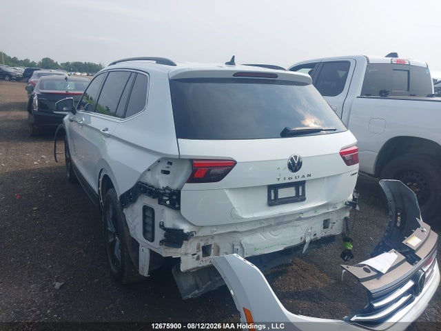 2024 Volkswagen Tiguan Comfortline მანქანა იყიდება აუქციონზე, vin: 3VVMB7AX3RM152446, აუქციონის ნომერი: 12675900