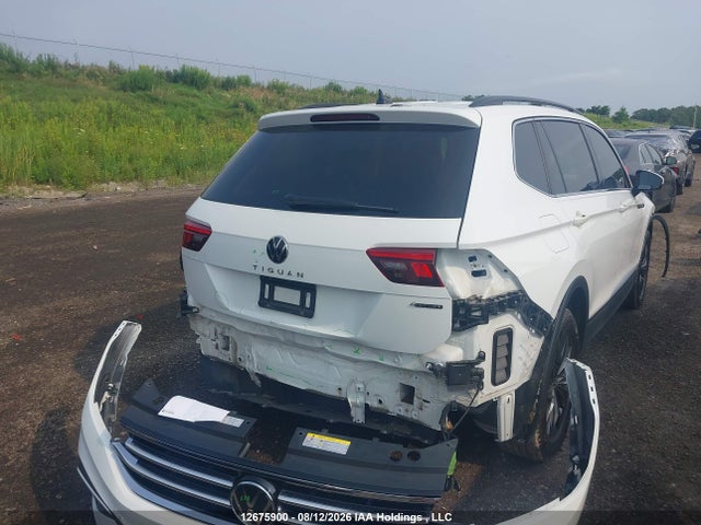 2024 Volkswagen Tiguan Comfortline მანქანა იყიდება აუქციონზე, vin: 3VVMB7AX3RM152446, აუქციონის ნომერი: 12675900