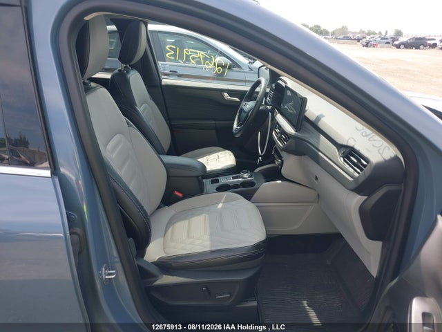 12675913 :رقم المزاد ، 1FMCU9JA3RUA81204 vin ، 2024 Ford Escape Platinum مزاد بيع