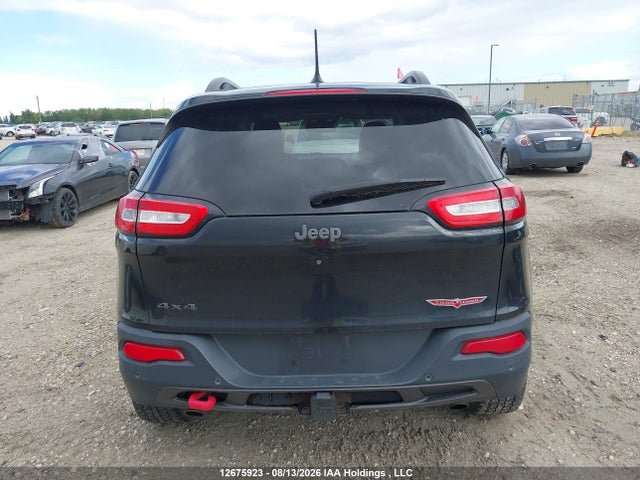 Продаж на аукціоні авто 2015 Jeep Cherokee Trailhawk, vin: 1C4PJMBS2FW724859, номер лоту: 12675923