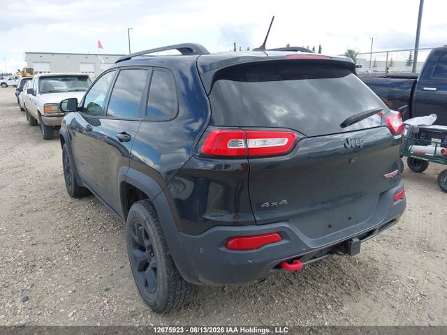 Продаж на аукціоні авто 2015 Jeep Cherokee Trailhawk, vin: 1C4PJMBS2FW724859, номер лоту: 12675923