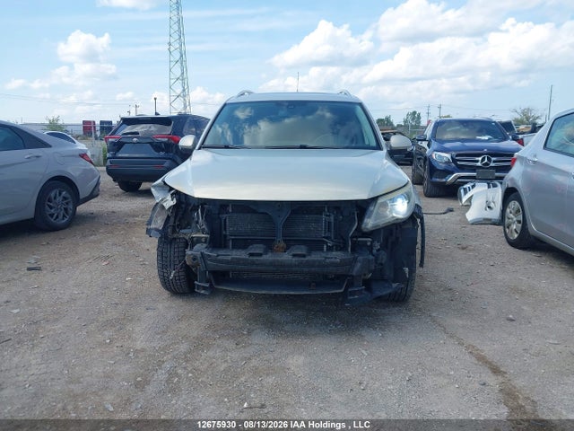 Продаж на аукціоні авто 2010 Volkswagen Tiguan 2.0 Tsi Comfortline/2.0 Tsi Highline/2.0 Tsi Trendline, vin: WVGBV9AX7AW511001, номер лоту: 12675930