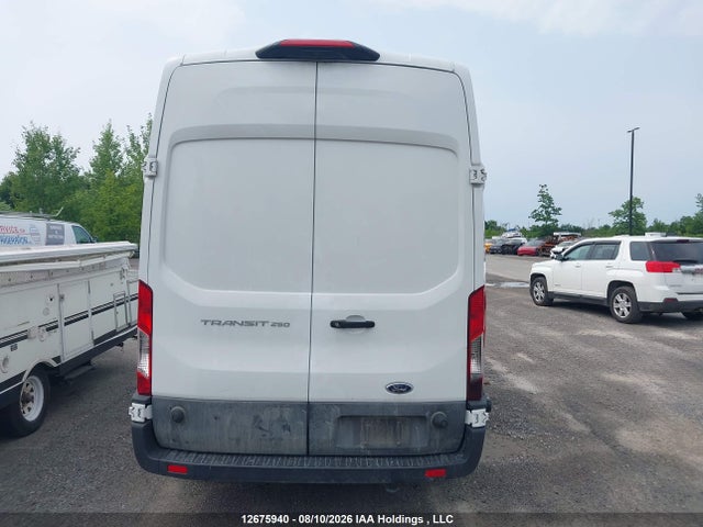 Ford Transit T-250 2025 1FTBR1X80SKA90175 Image 16