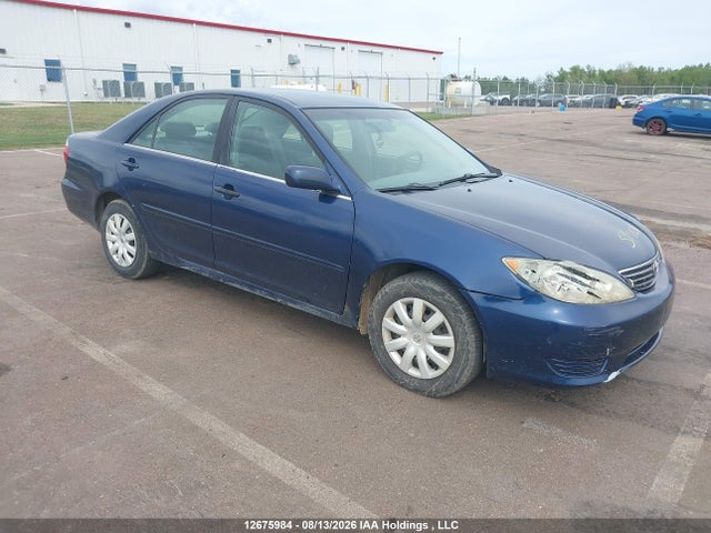 12675984 :رقم المزاد ، 4T1BE32K95U386570 vin ، 2005 Toyota Camry Le/se مزاد بيع