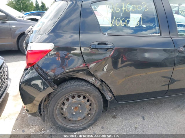Toyota YARIS LE 2014 VNKKTUD3XEA000981 Image 21