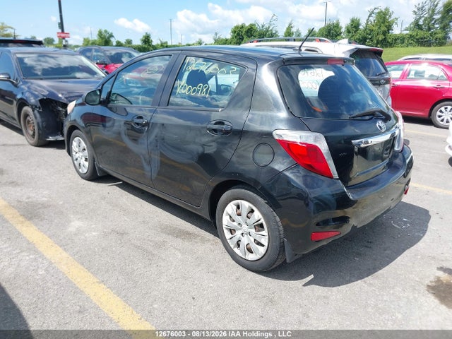 Toyota YARIS LE 2014 VNKKTUD3XEA000981 Image 3