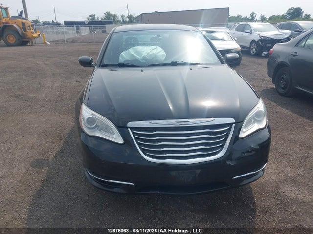 12676063 :رقم المزاد ، 1C3CCBAB4DN543641 vin ، 2013 Chrysler 200 Lx مزاد بيع