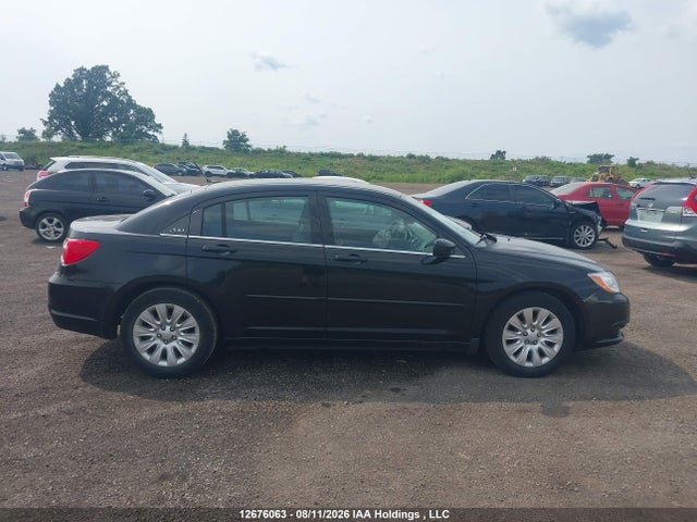 12676063 :رقم المزاد ، 1C3CCBAB4DN543641 vin ، 2013 Chrysler 200 Lx مزاد بيع