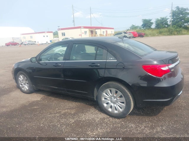 12676063 :رقم المزاد ، 1C3CCBAB4DN543641 vin ، 2013 Chrysler 200 Lx مزاد بيع