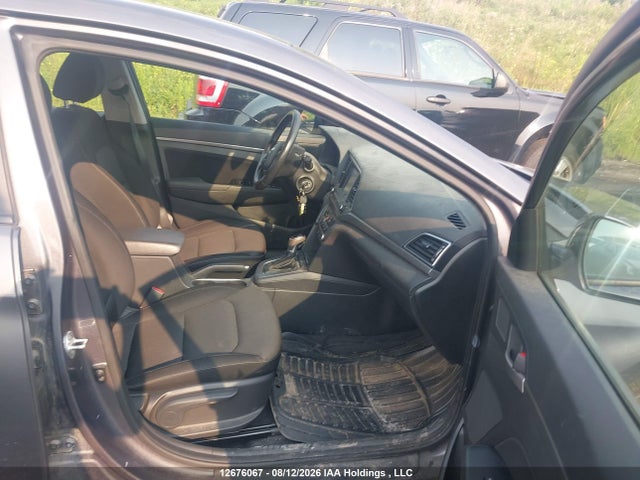 KMHD84LF3HU331611 Hyundai Elantra