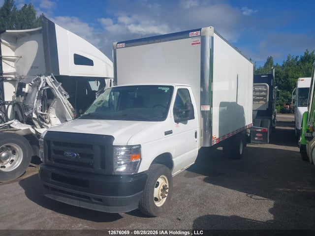1FDXE4FN2RDD15104 Ford Econoline