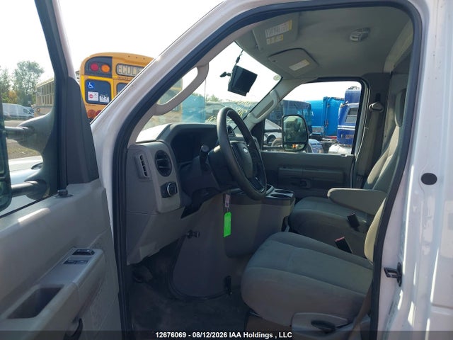 1FDXE4FN2RDD15104 Ford Econoline