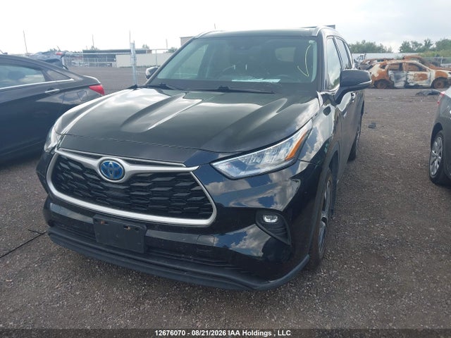 2021 Toyota Highlander მანქანა იყიდება აუქციონზე, vin: 5TDGBRCH4MS518632, აუქციონის ნომერი: 12676070
