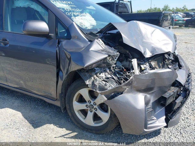 Toyota Sienna L 2020 5TDZZ3DC2LS044263 Image 12
