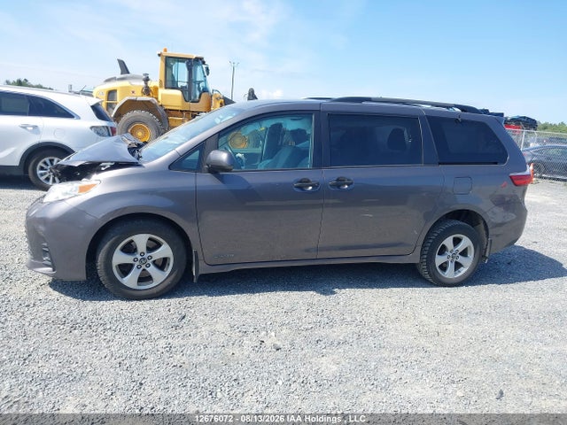 Toyota Sienna L 2020 5TDZZ3DC2LS044263 Image 15