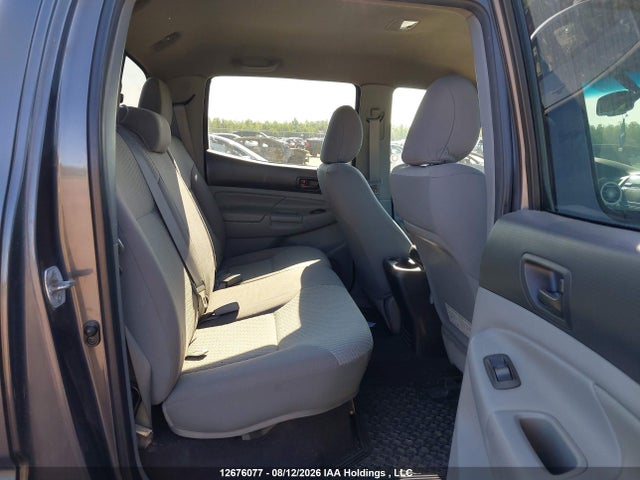2012 Toyota Tacoma V6 მანქანა იყიდება აუქციონზე, vin: 5TFMU4FN6CX006123, აუქციონის ნომერი: 12676077