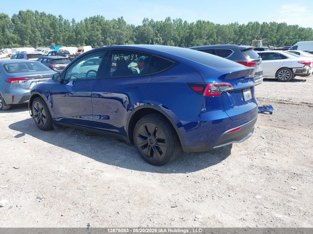 Auction sale of the 2024 Tesla Model Y Long Range, vin: LRWYGDEE3RC670550, lot number: 12676083