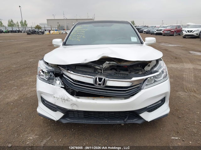 12676085 :رقم المزاد ، 1HGCR2E56HA809920 vin ، 2017 Honda Accord Sport مزاد بيع