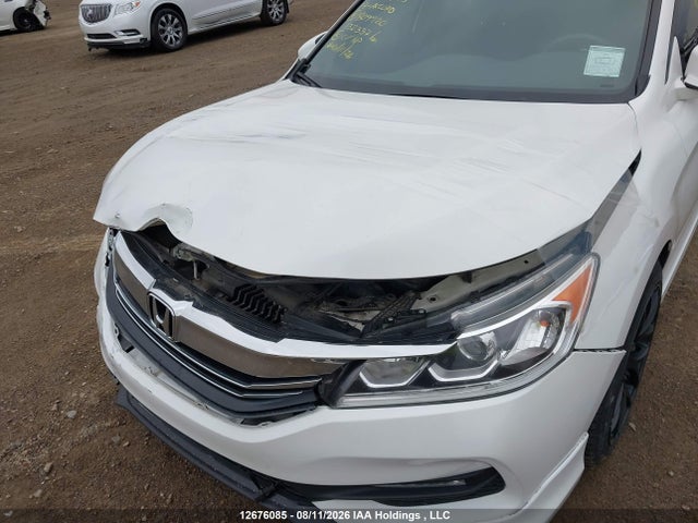 12676085 :رقم المزاد ، 1HGCR2E56HA809920 vin ، 2017 Honda Accord Sport مزاد بيع