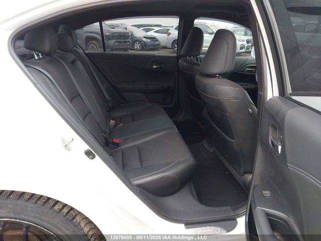 12676085 :رقم المزاد ، 1HGCR2E56HA809920 vin ، 2017 Honda Accord Sport مزاد بيع