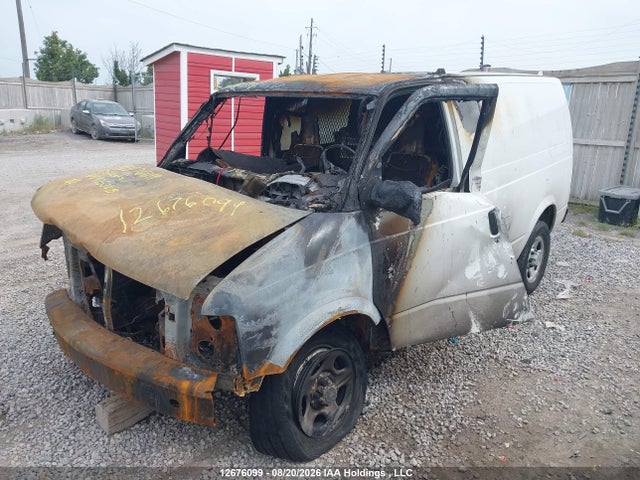12676099 :رقم المزاد ، 1GCDM19XX5B105328 vin ، 2005 Chevrolet Astro Standard مزاد بيع