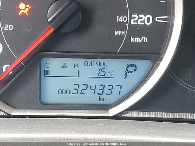 2T3BFREV1FW316964 Toyota RAV4 LE