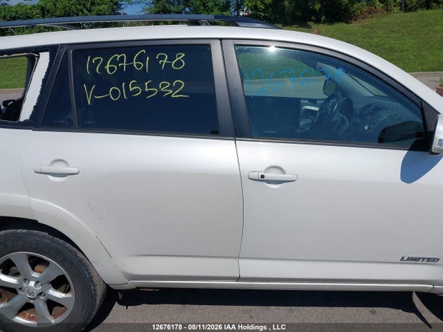 2010 Toyota Rav4 Limited მანქანა იყიდება აუქციონზე, vin: 2T3DK4DVXAW015532, აუქციონის ნომერი: 12676178