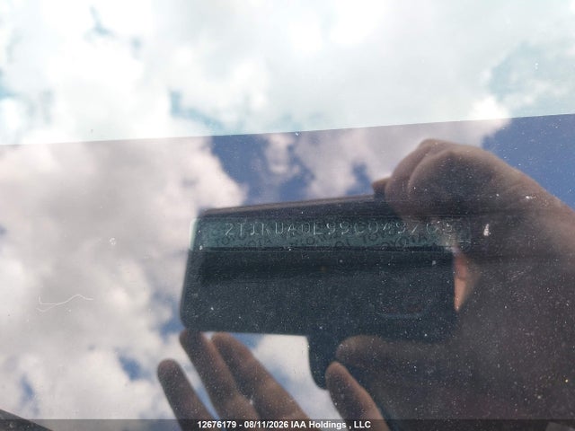 2009 Toyota Matrix მანქანა იყიდება აუქციონზე, vin: 2T1KU40E99C049765, აუქციონის ნომერი: 12676179