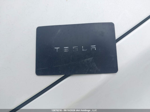 Tesla Model Y 2020 5YJYGDEF9LF052171 Image 9