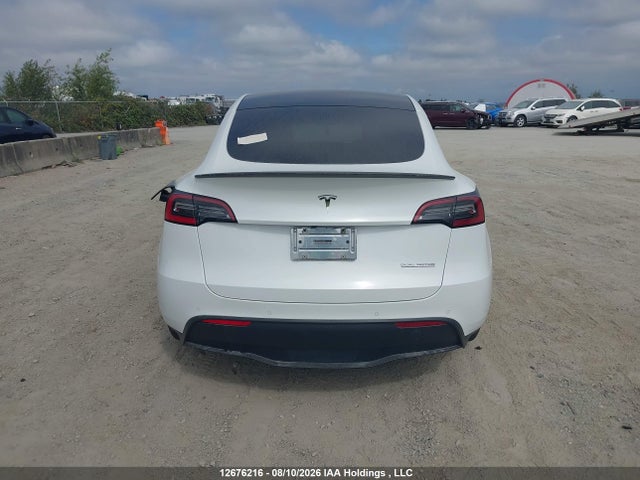 Tesla Model Y 2020 5YJYGDEF9LF052171 Image 13