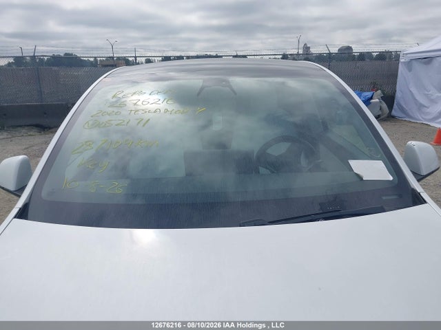 Tesla Model Y 2020 5YJYGDEF9LF052171 Image 14