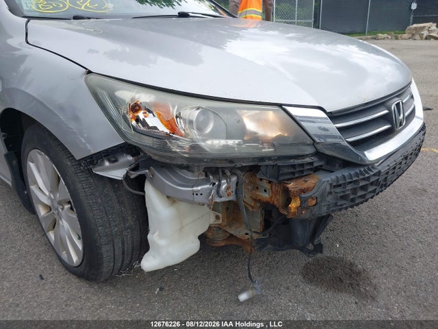 2013 Honda Accord მანქანა იყიდება აუქციონზე, vin: 1HGCR2F33DA805833, აუქციონის ნომერი: 12676226