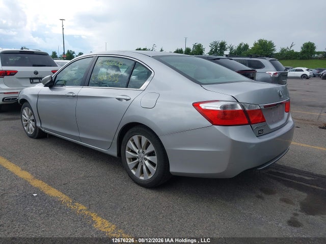 2013 Honda Accord მანქანა იყიდება აუქციონზე, vin: 1HGCR2F33DA805833, აუქციონის ნომერი: 12676226