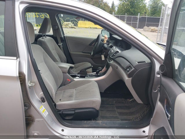 2013 Honda Accord მანქანა იყიდება აუქციონზე, vin: 1HGCR2F33DA805833, აუქციონის ნომერი: 12676226